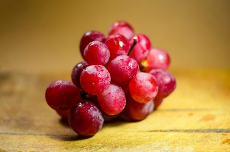 The Power of Grapes: Benefits, Timing, and Considerations for Diabetics