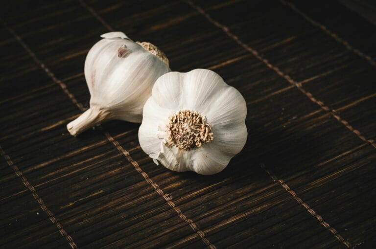 The Remarkable Benefits and Versatile Uses of Garlic in Cooking and Beyond